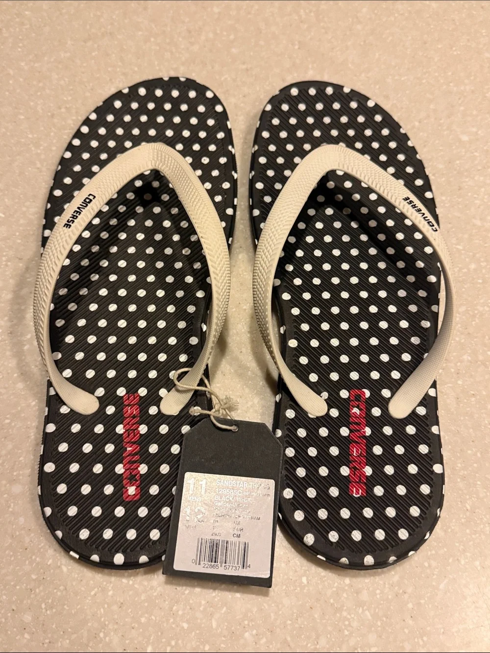 NWT Converse Sandstar Thong Flip Flops Black/White Unisex Men’s 11 Women’s 12